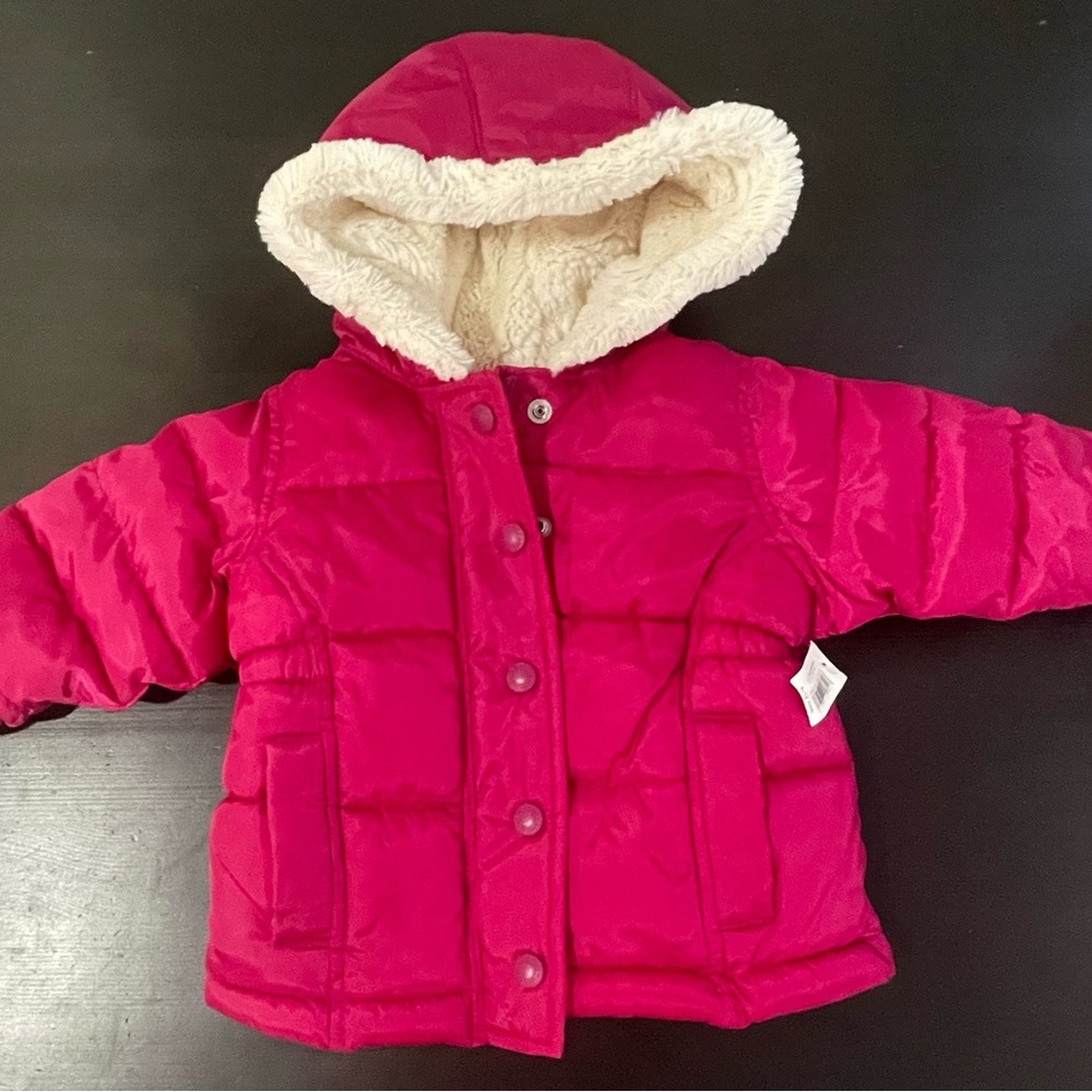 Old Navy Winter Coat *New With Tags* w/ Fleece Hood. Size 6-12mo.